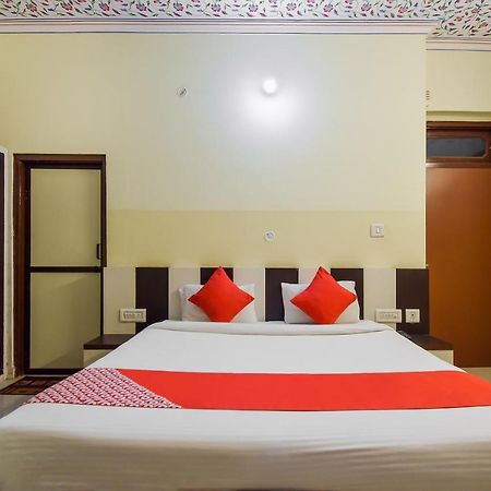 Oyo 11389 Hotel Ng Palace 斋浦尔 外观 照片