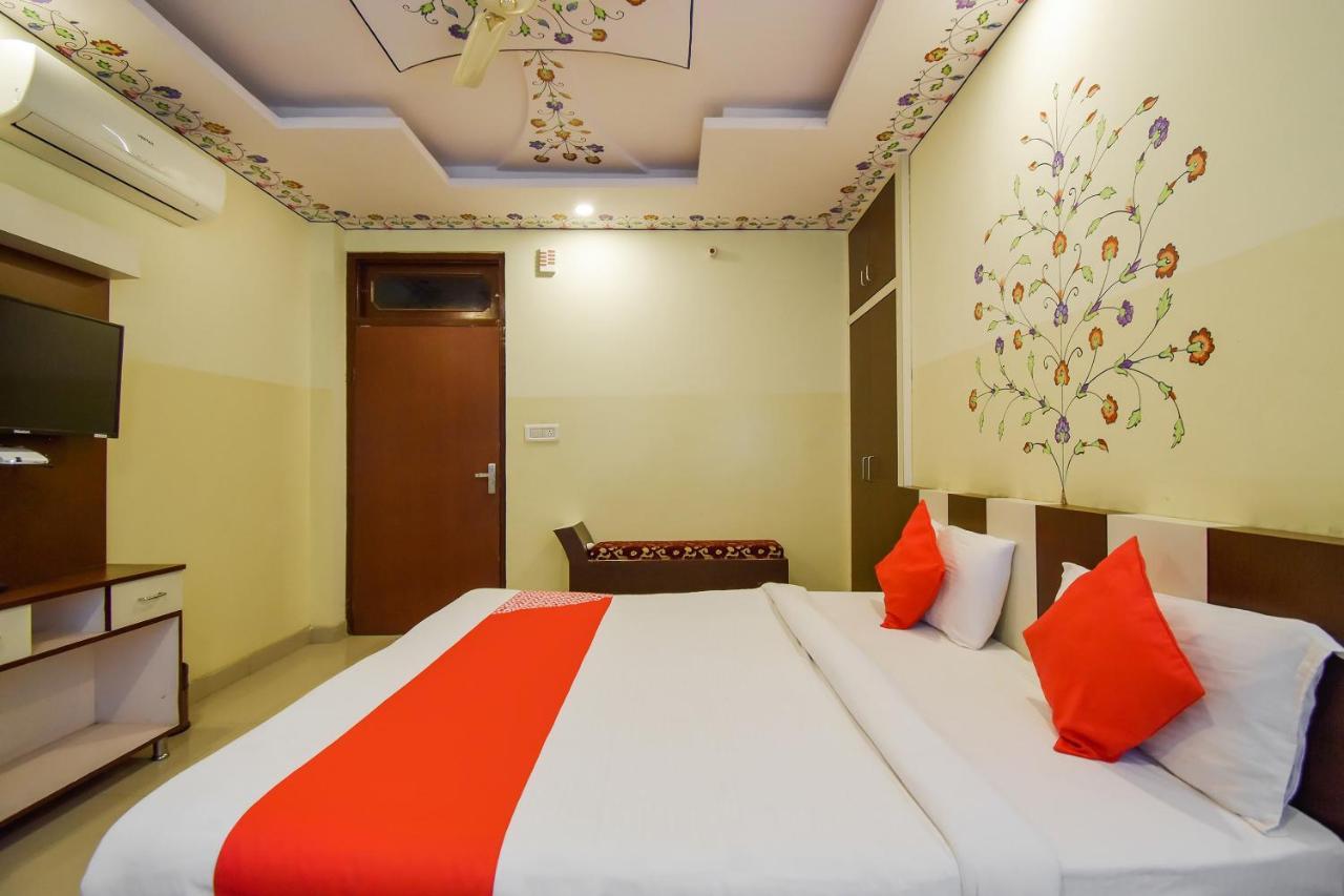 Oyo 11389 Hotel Ng Palace 斋浦尔 外观 照片