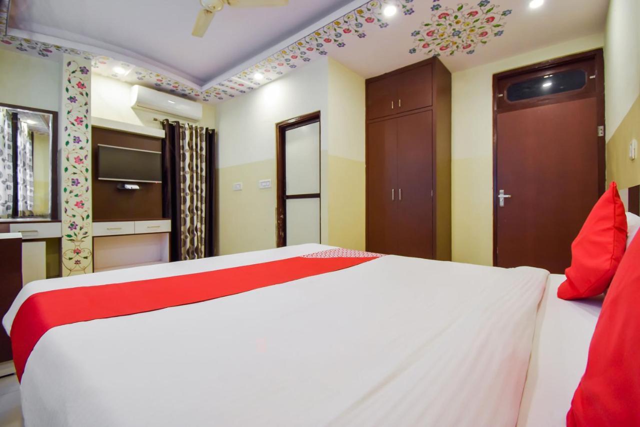 Oyo 11389 Hotel Ng Palace 斋浦尔 外观 照片